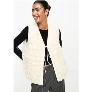NWT River Island In Other Words Cream Loop Fringe Knit Vest Waistcoat Boho M